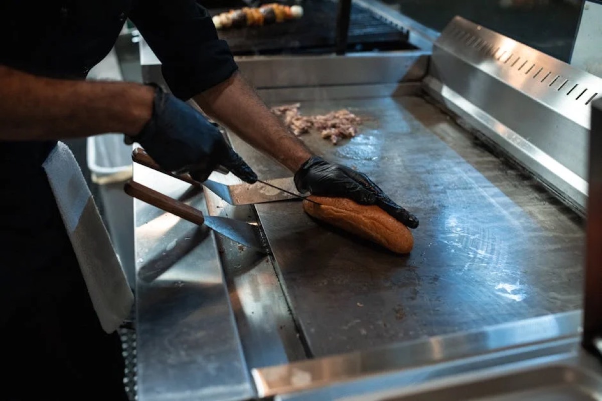 Best Flat Top Grill Buyer's Guide: Top Picks Reviewed
