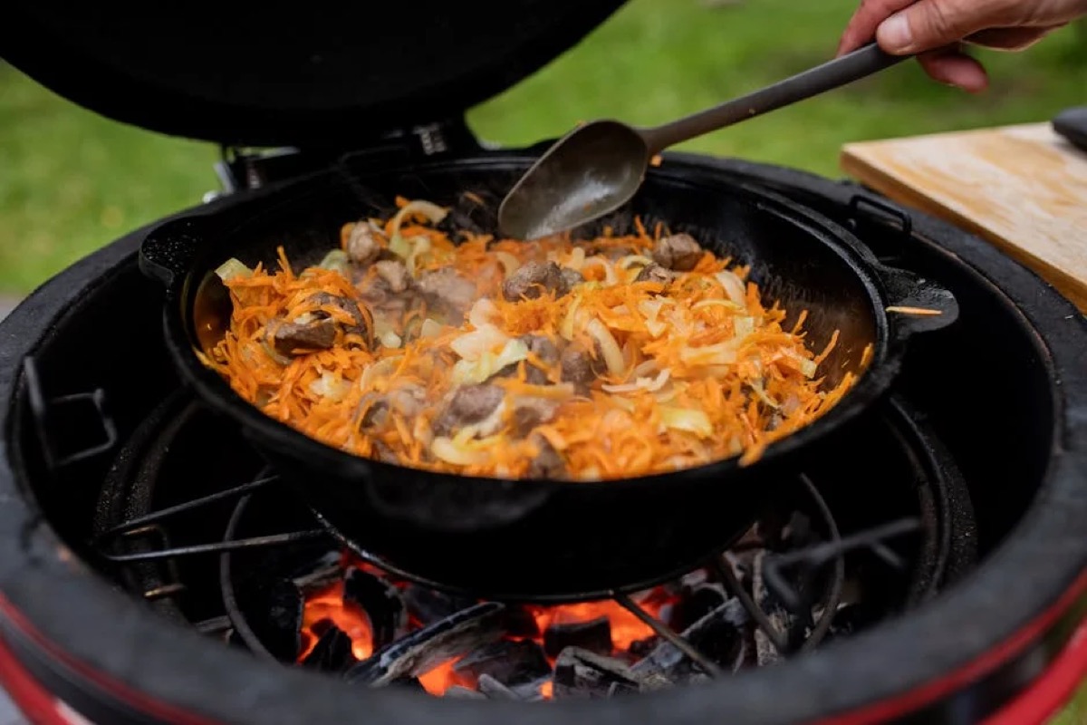 Kamado Smoker Buyer's Guide: Premium vs Budget Options